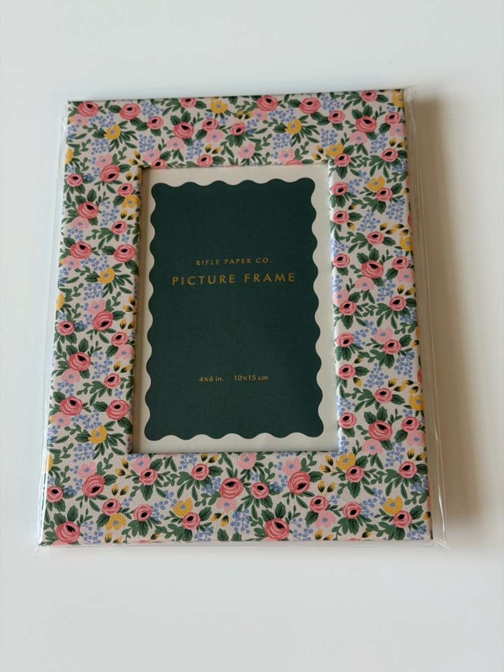 Rosa Paper Wrapped Picture Frame - Ruffle Paper Co. - 4/6 in